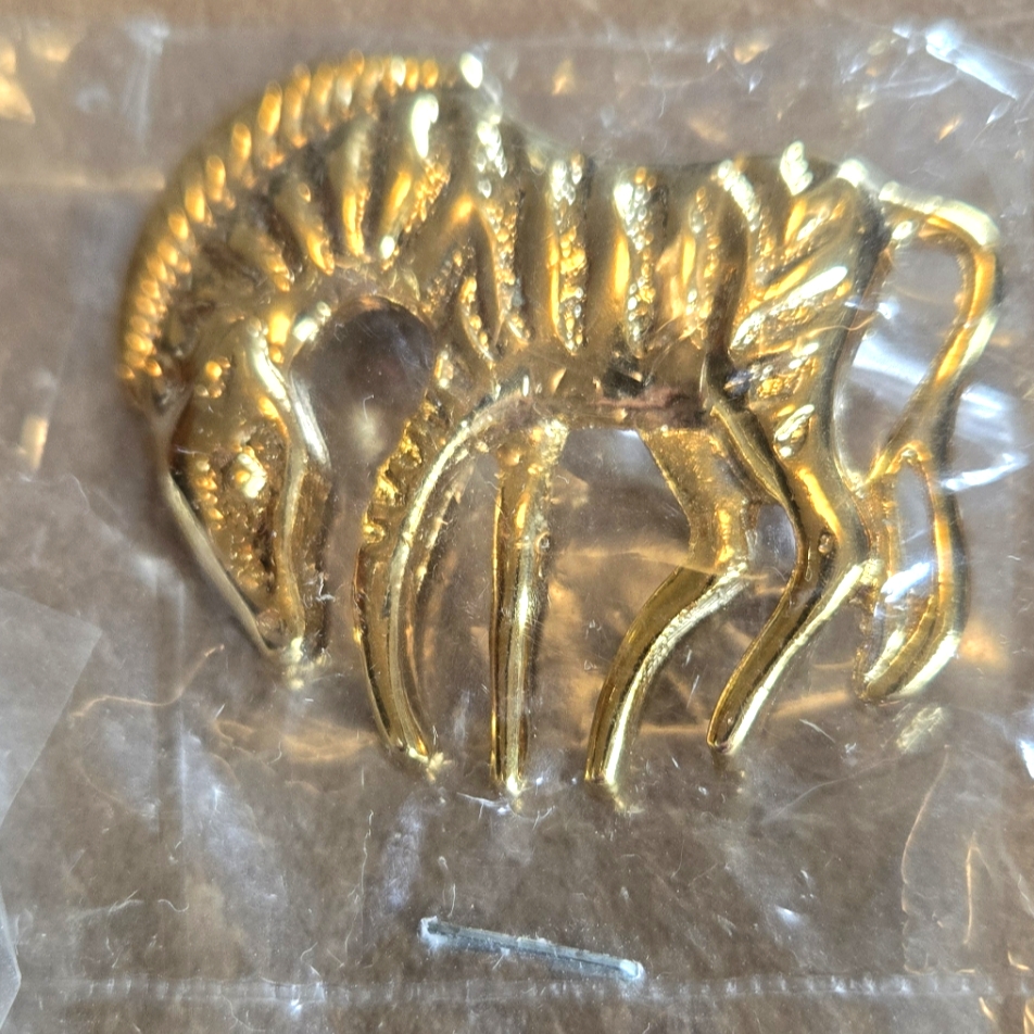 Gold Africa Zebra Brooch Pin New